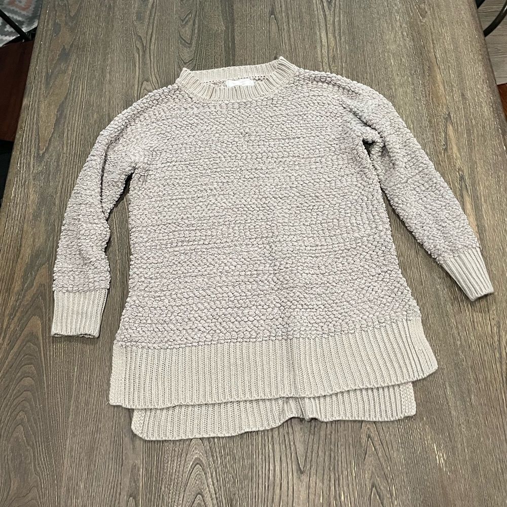 LC Lauren Conrad Gray Boucle Crew Neck Long Sleeve Sweater Size M